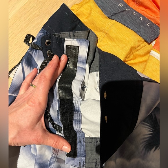 Quiksilver Highline and Ripcurl Boardshort - Picture 5 of 8